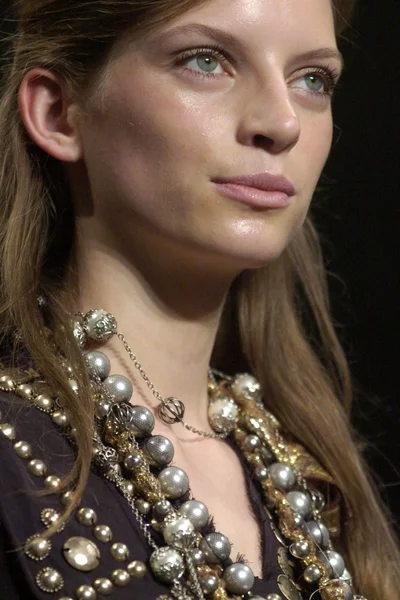 Look 20